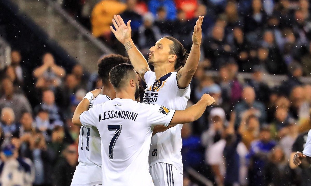 Η νέα αυτοβιογραφία του Ζλάταν: «Είμαι το ποδόσφαιρο» (photo)