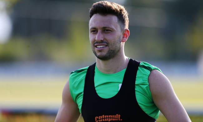 Ολυμπιακός-Παναθηναϊκός: Δίπλα στους συμπαίκτες του ο Άλτμαν (photo)