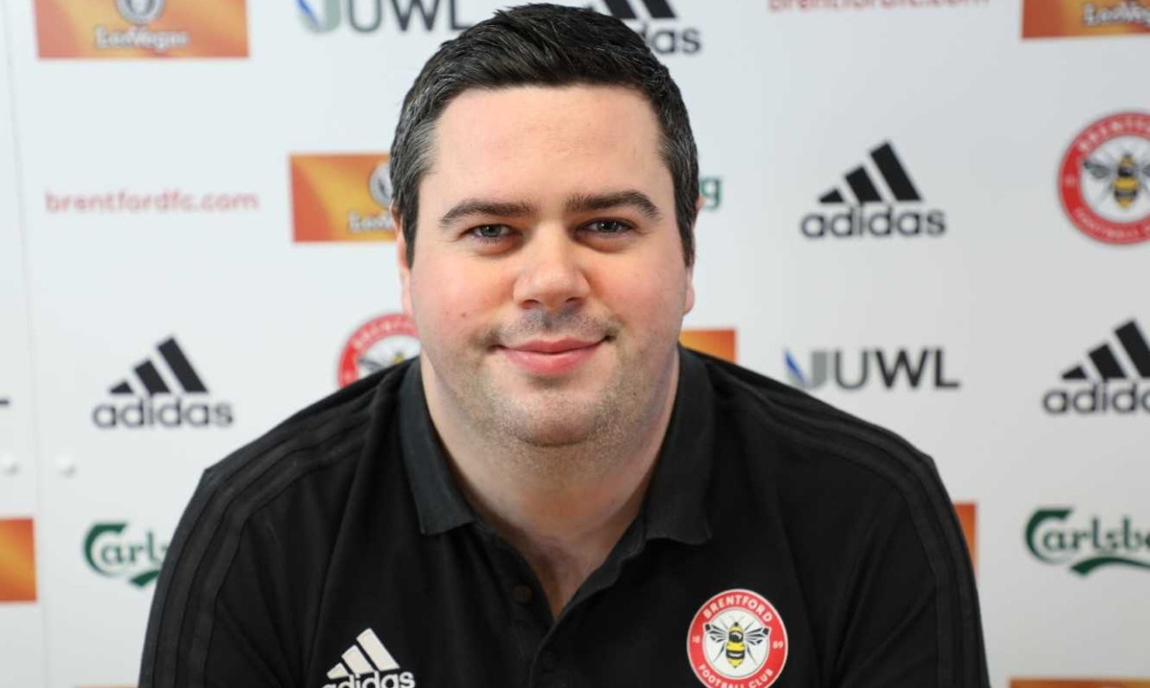 Θρήνος στην Μπρέντφορντ: «Έφυγε» σε ηλικία 28 χρονών ο τεχνικός της διευθυντής (photo)