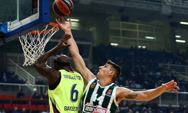Παναθηναϊκός ΟΠΑΠ-Μπαρτσελόνα 76-70: Έκλεισε στόματα...