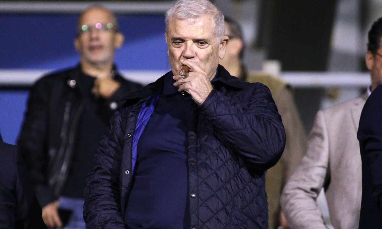 ΑΕΚ: Έξαλλος ο Μελισσανίδης, τα 'χωσε στους παίκτες - Τι είπε για Ουζουνίδη