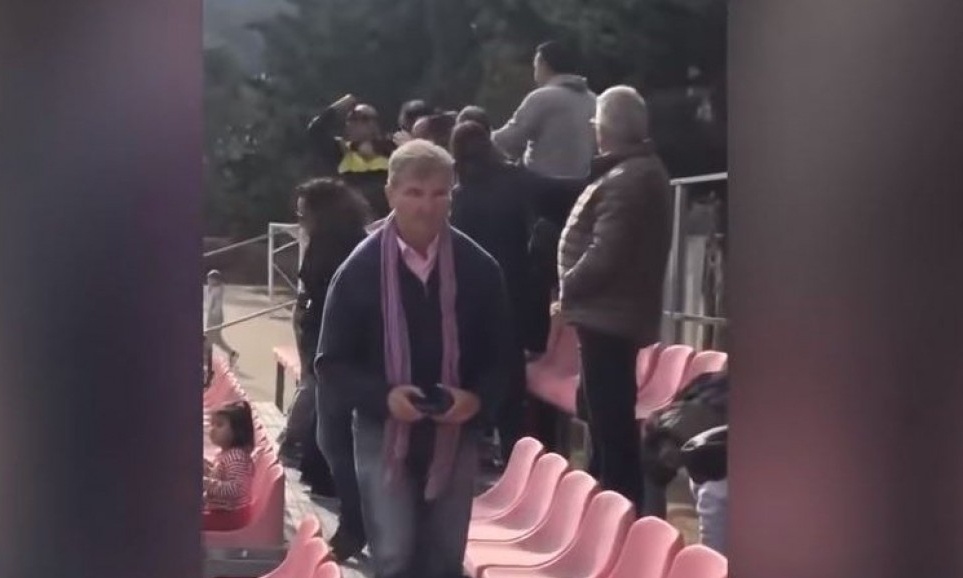 Τρομερό ξύλο γονέων σε αγώνα πιτσιρικάδων! (vid)