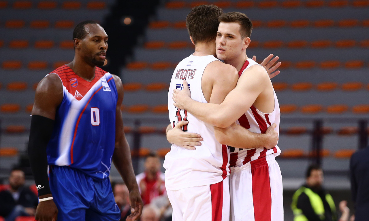 Ολυμπιακός-Πανιώνιος 98-72: Εύκολη νίκη με επιστροφή Αγραβάνη