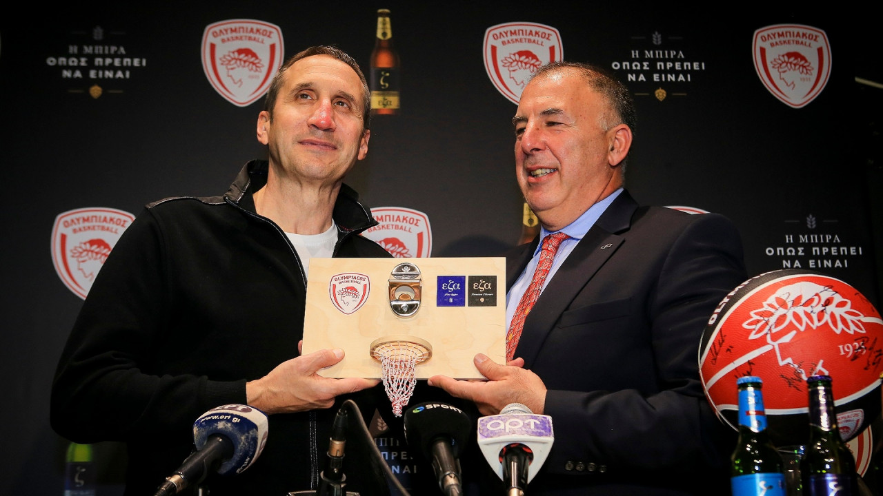 Ολυμπιακός: Όσα έγιναν στην ανανέωση της συνεργασίας με την Έζα (video)