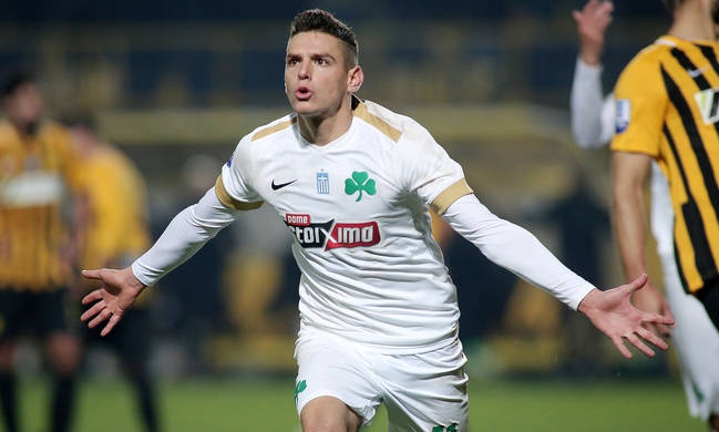 Τάσος Χατζηγιοβάνης: Τα έχει και τα δείχνει!