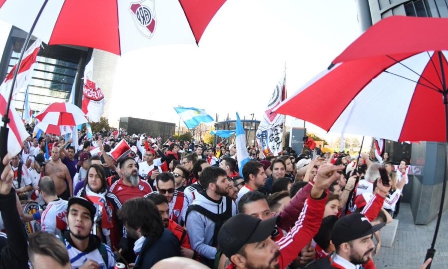 Ρίβερ-Μπόκα: Σε ρυθμούς τελικού η Μαδρίτη (photos & vid)