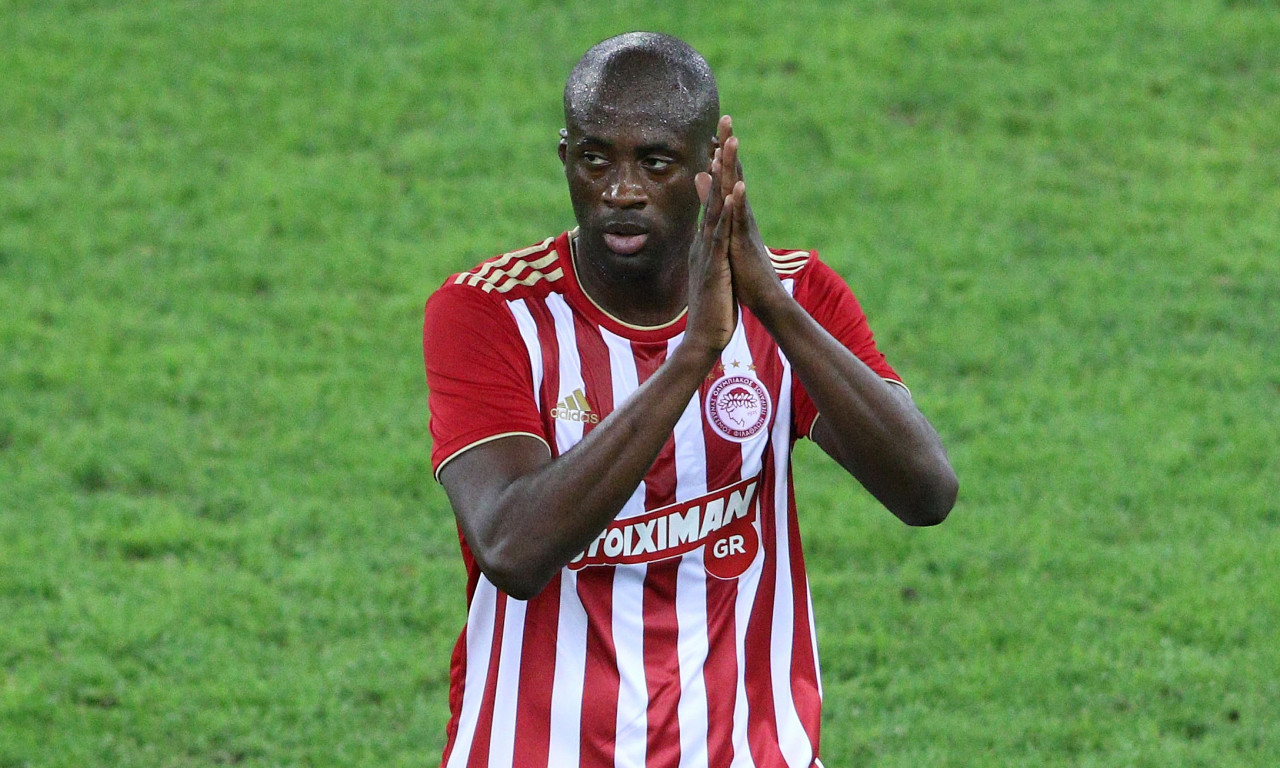 Ολυμπιακός: Το μήνυμα Τουρέ στους οπαδούς (photo)