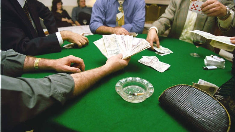 Ερώτηση Ελένης Αυλωνίτου προς τον Ευκλείδη Τσακαλώτο για τον παράνομο τζόγο