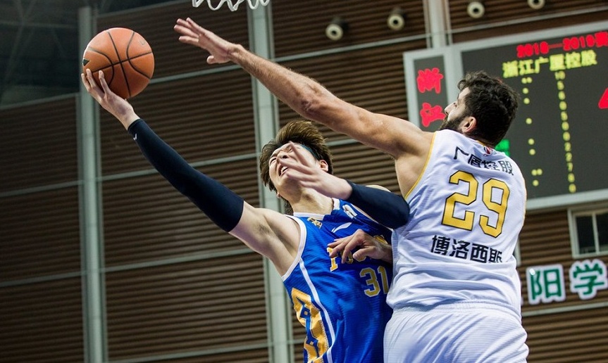 Δια χειρός Μπουρούση οι Λάιονς