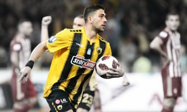 ΑΕΚ: «Γέφυρες» παραμονής από Μπακασέτα!