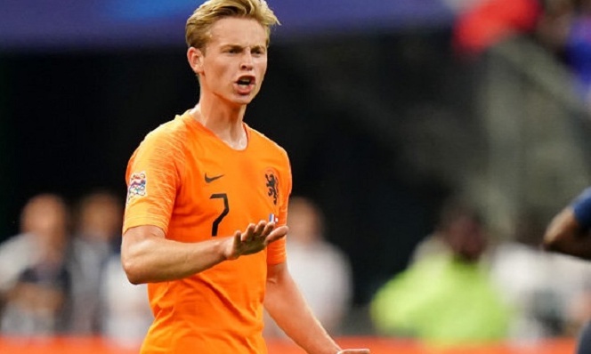 Ο Ντε Γιονγκ αποχαιρετάει τον Άγιαξ