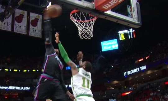 NBA: Τρέλανε κόσμο ο Τζέιμς Τζόνσον στο Top-10! (vid)