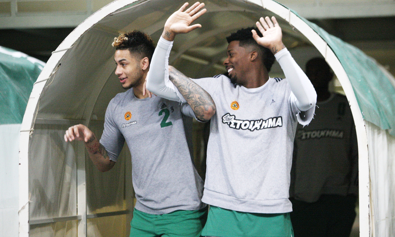 Τρομερή παράσταση από Όγκαστ και Γκάμπριελ στον διαγωνισμό καρφωμάτων! (video)