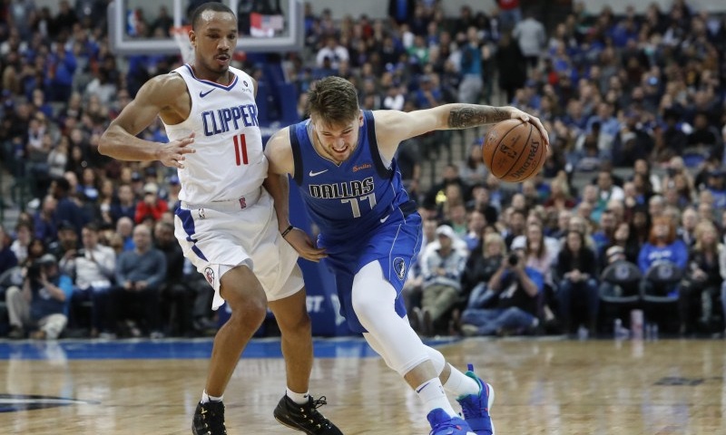 NBA: Οι Μάβερικς το ντέρμπι (photos+videos)