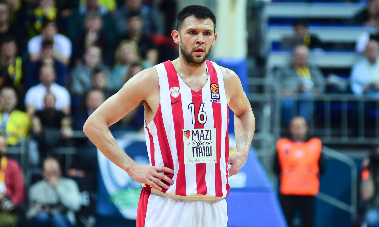 Ολυμπιακός: Πρόβλημα με Παπανικολάου