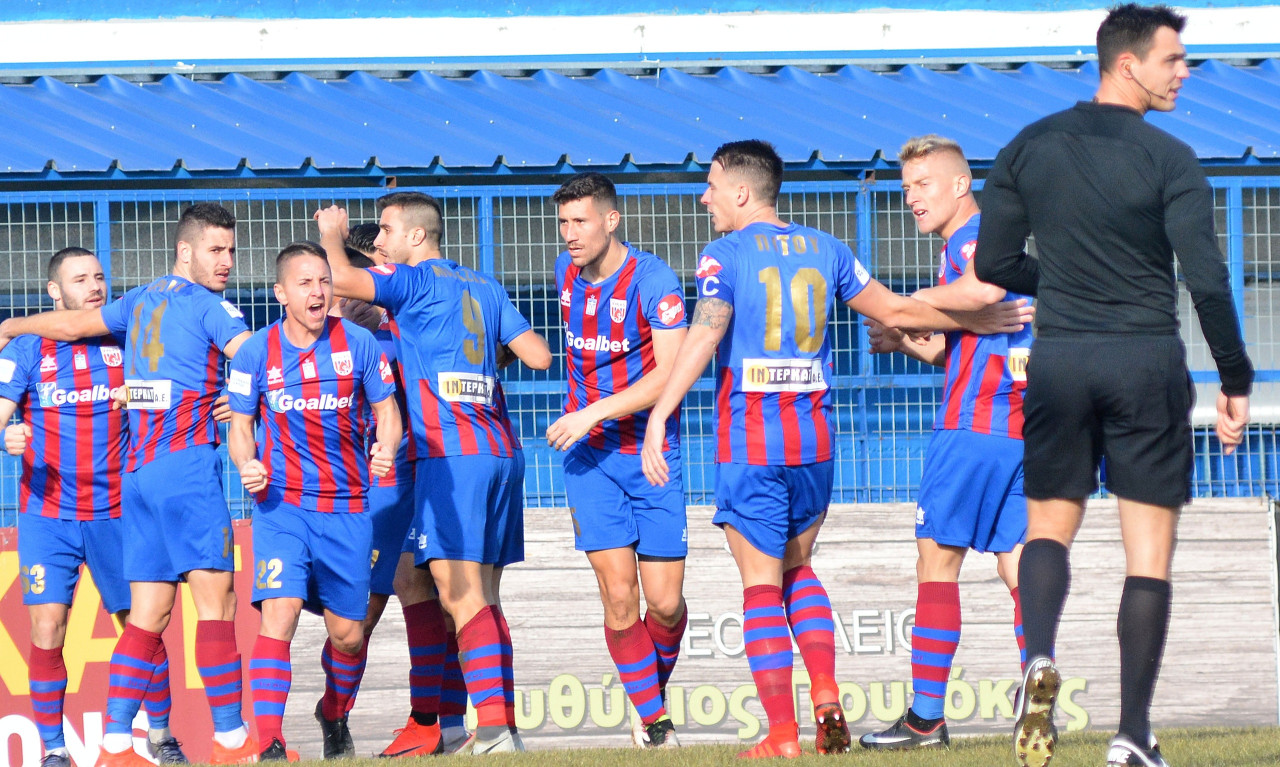 Football League: «Ξέφυγε» ο Βόλος, «τρίποντο» για Δόξα Δράμας