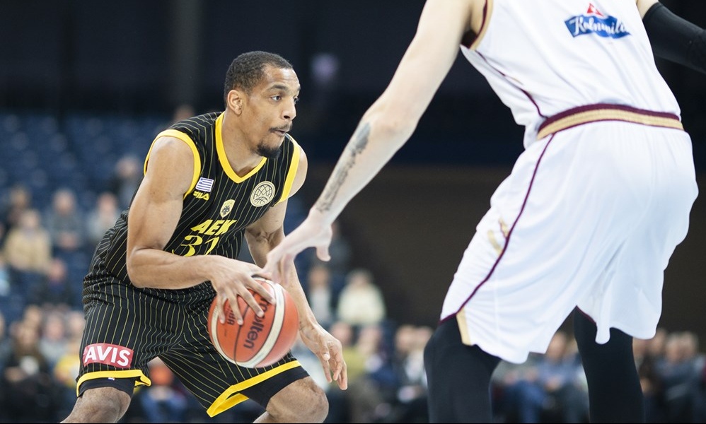 Basketball Champions League: Έγραψε ιστορία… σπάζοντας τα κοντέρ ο Χάντερ της ΑΕΚ! (videos)