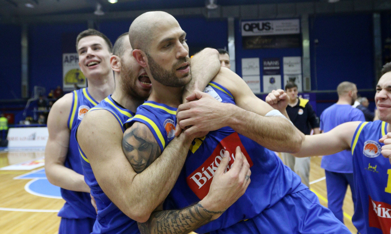 Περιστέρι: Το μεγάλο buzzer-beater του Βασιλόπουλου που «σκότωσε» τον Χολαργό (video)
