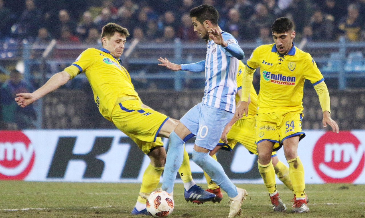 Το νικηφόρο πέρασμα του Παναιτωλικού από τη Λαμία (video)