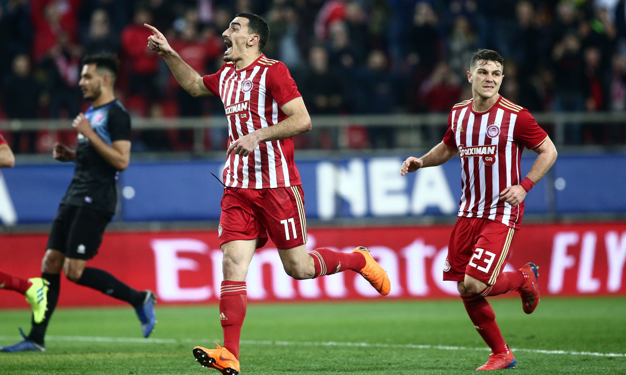 Ολυμπιακός-Πανιώνιος: Η ιδιαίτερη αφιέρωση του Λάζαρου στα θύματα της Θύρας 7 (photos)