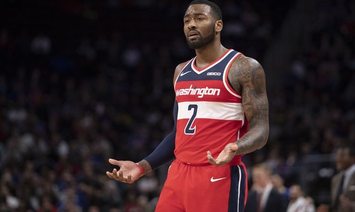 Σοκ με τον Ουόλ, ένα χρόνο εκτός δράσης