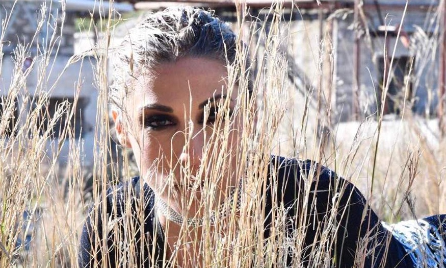 Το ανατρεπτικό video clip της Μαρίας Καρλάκη