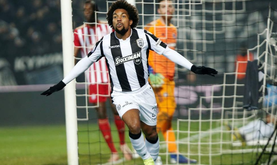 ΠΑΟΚ-Ολυμπιακός: 2-0 με Μπίσεσβαρ και πανικός στην Τούμπα! (photos)