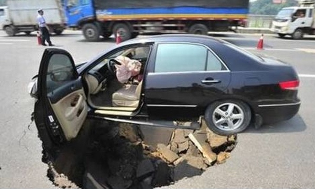 Και οι 10 σώθηκαν από θαύμα