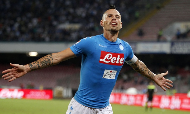 Στην Κίνα και επίσημα ο Χάμσικ!