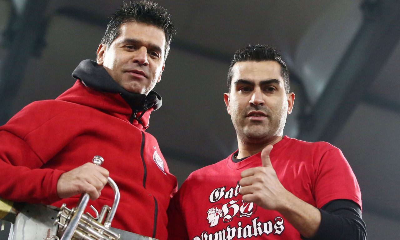 Ολυμπιακός-ΑΕΚ: Ο Καστίγιο στη Θύρα 7 (photos)
