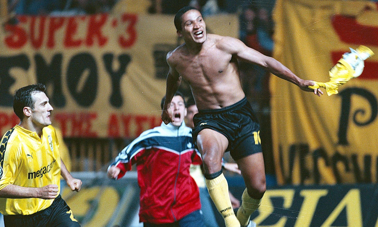 Θλίψη στον Άρη για τον Κάρλος Κουκίν Φλόρες (photos)