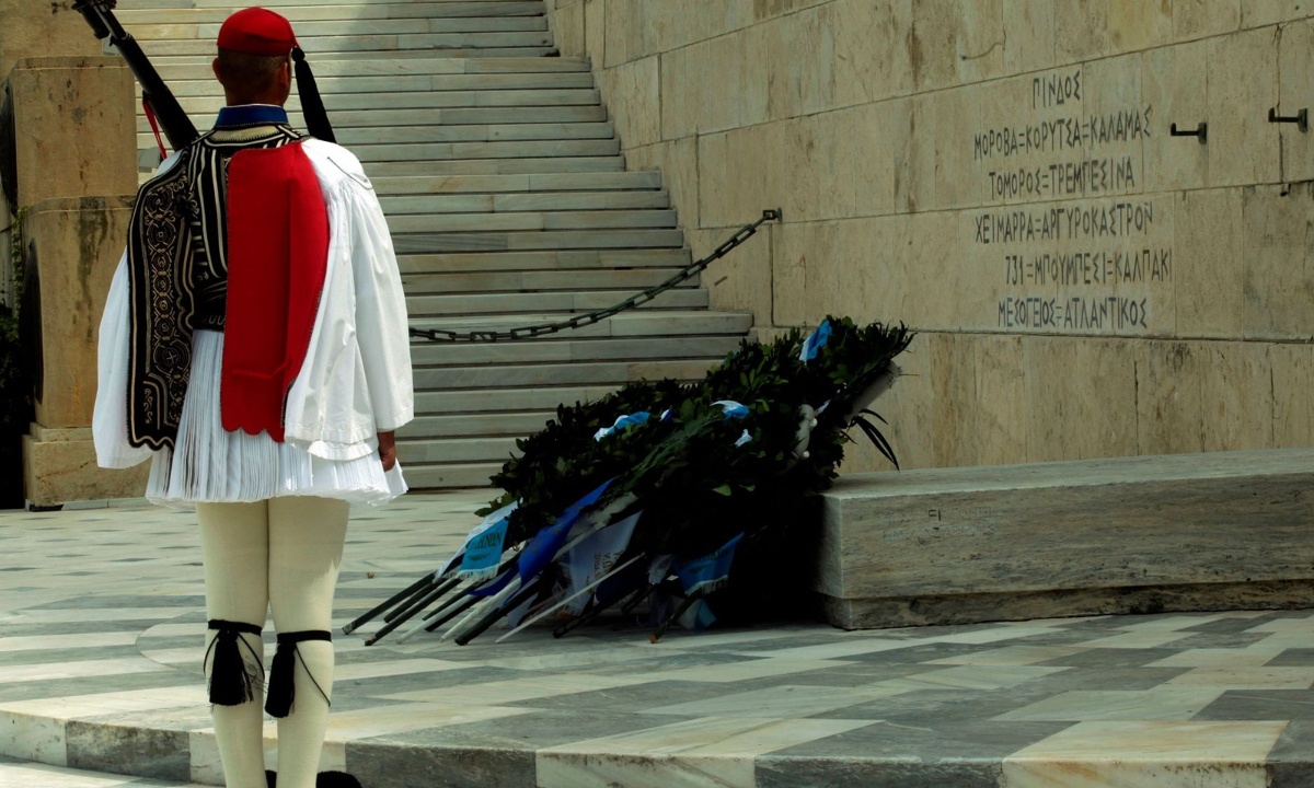 Θρήνος στην Προεδρική Φρουρά - Πέθανε εύζωνας