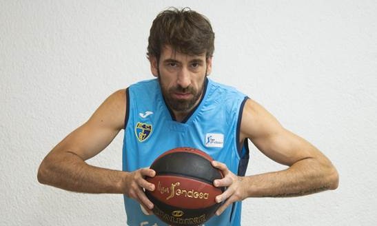 Ισπανία: Παραμένει συμπαίκτης του Τζεντίλε στην Εστουντιάντες ο Λαμπρόπουλος