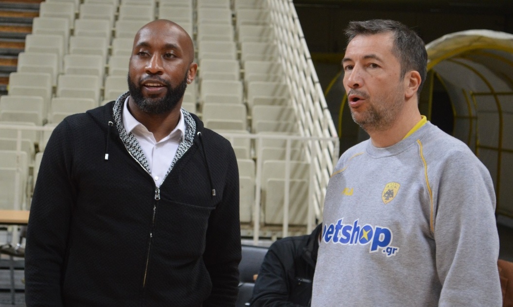 Ο Τζέι Αρ Χόλντεν στην προπόνηση της ΑΕΚ (photos&video)