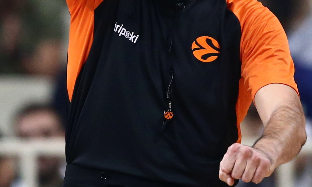 Γκραν Κανάρια-Ολυμπιακός: Οι διαιτητές για τον αγώνα της Πέμπτης