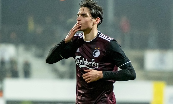 Ρόμπερτ Σκοβ, ο αριστεροπόδαρος που «σκοτώνει» (video)