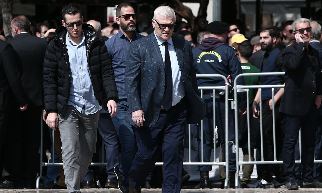 Ο Μελισσανίδης στο ύστατε χαίρε στον Θανάση Γιαννακόπουλο (video)