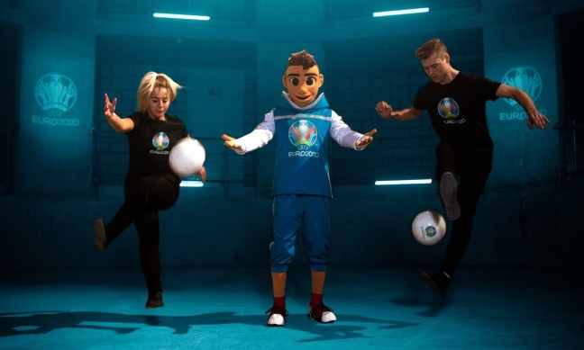Skillzy, η μασκότ του Euro 2020 (video)