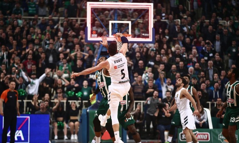 Η «προσευχή» του Ρούντι και οι έξαλλοι πανηγυρισμοί (video+photos)