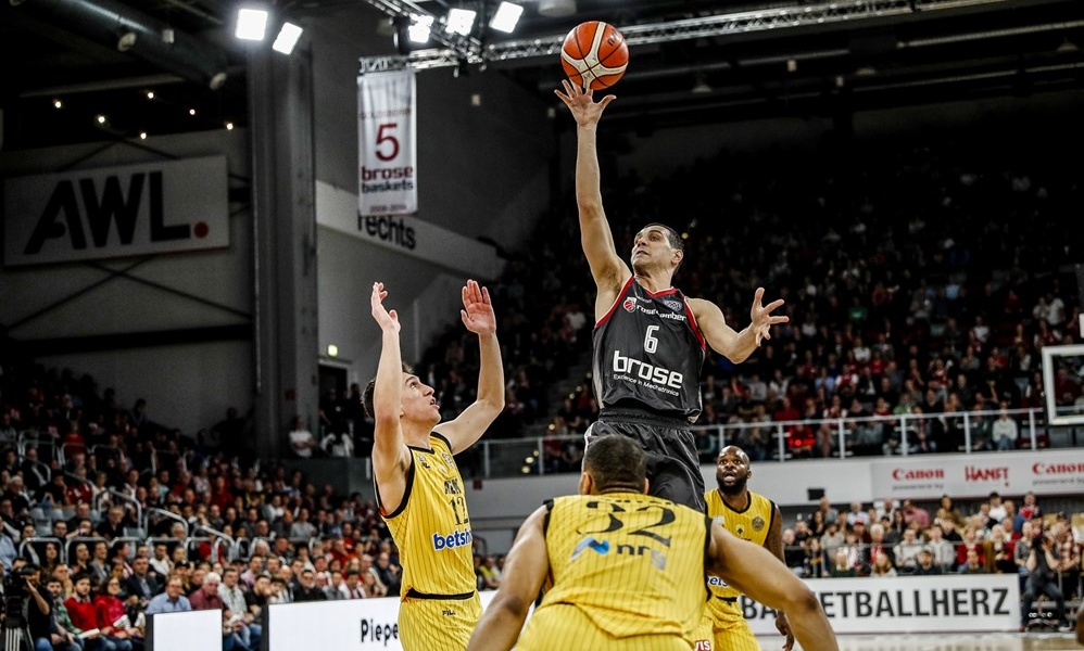 Μπάμπεργκ: Με Ζήση και Αλεξάντερ κόντρα σε ΑΕΚ και… 15.000 οπαδούς!