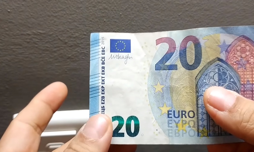 Πλαστά ή Αυθεντικά: Τι πρέπει να προσέχετε στα 20ευρα