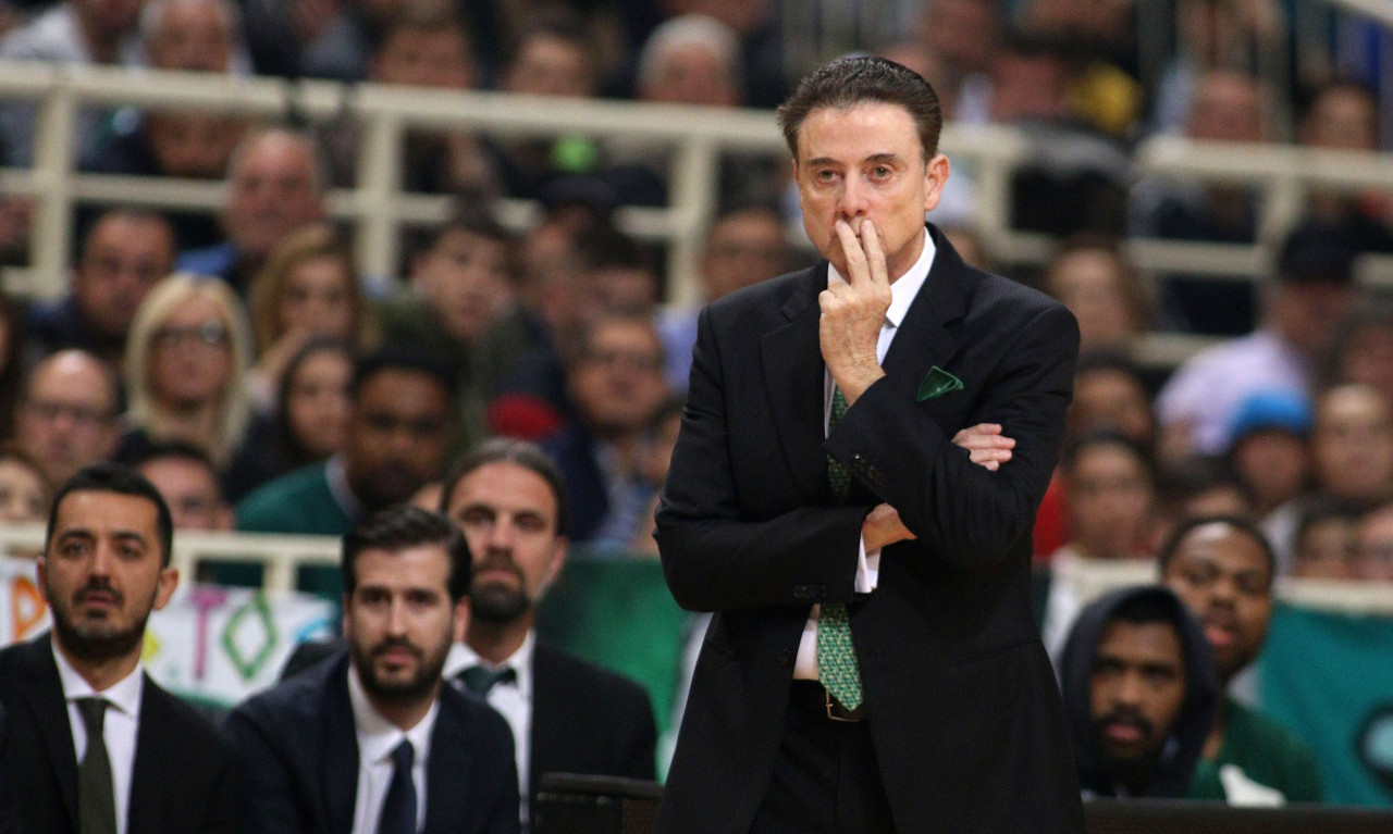 Πιτίνο: «3 μήνες πριν τα playoffs έμοιαζαν με μακρινή οφθαλμαπάτη» (photo)