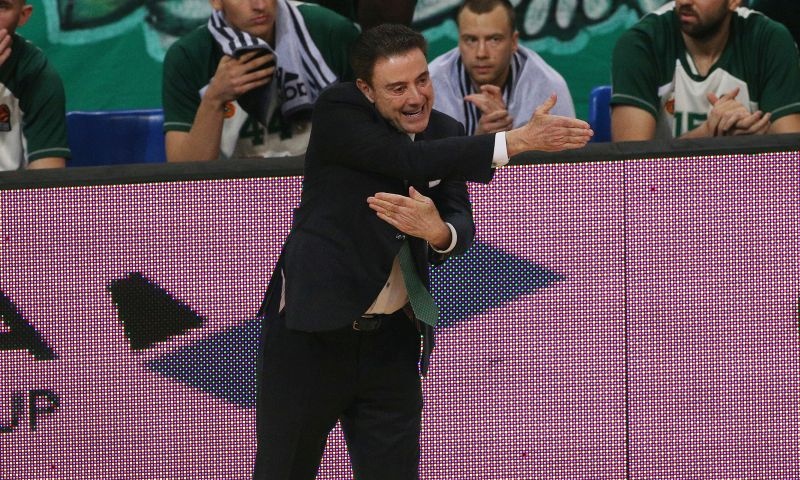 Τρομερός Πιτίνο στα αποδυτήρια: «Ρεπό έχετε, αν δεν ξενυχτήσετε θα απογοητευτώ» (video)