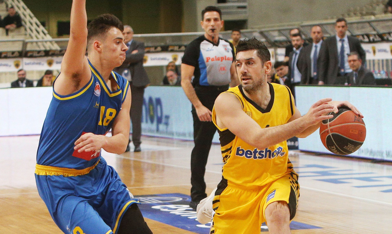 ΑΕΚ: Ο Ξανθόπουλος γυμνάστηκε κανονικά, εκτός ο Θίοντορ