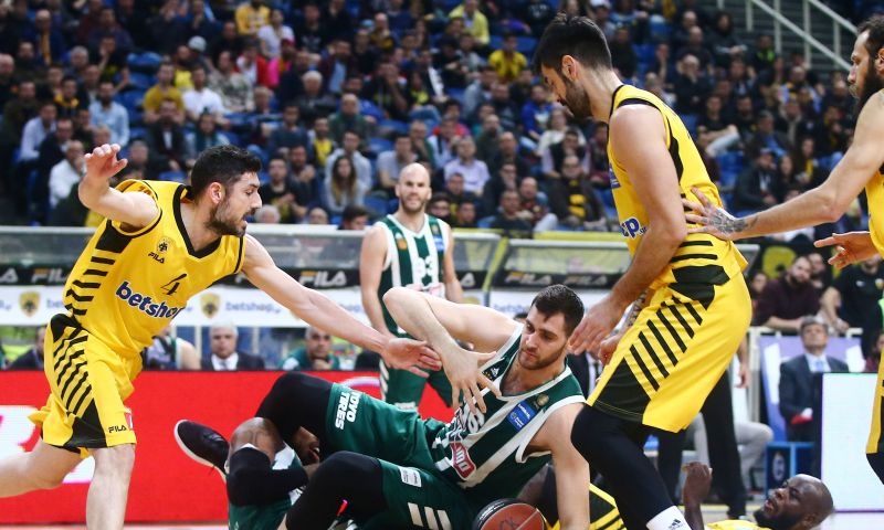 Deflections: Το στατιστικό που έκανε ευτυχισμένο τον Ρικ Πιτίνο