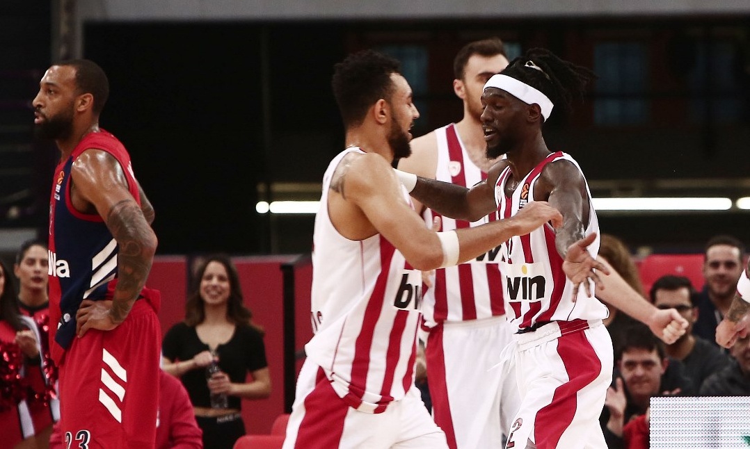 Ολυμπιακός: Στις ΗΠΑ ο Ουίλιαμς-Γκος, πρόβλημα με Ουέμπερ