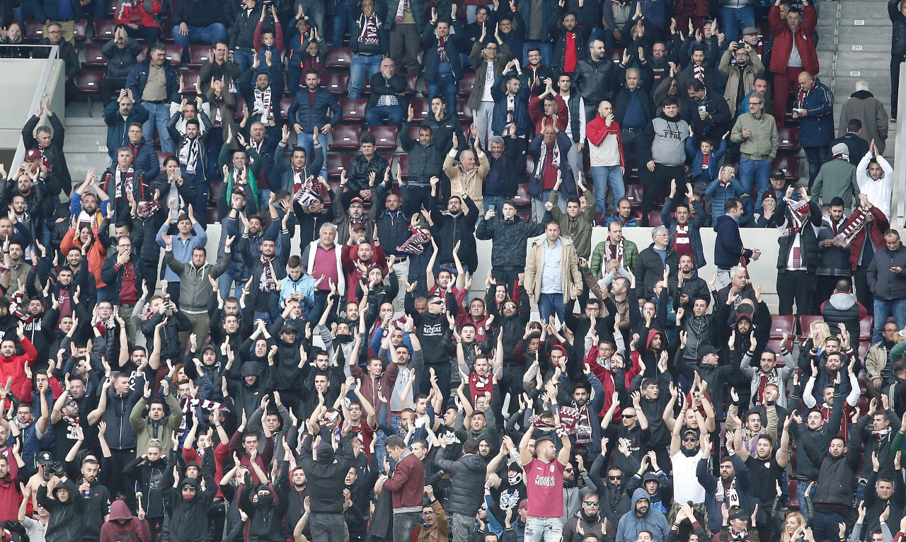 ΑΕΛ-ΠΑΟΚ: Ένταση με οπαδούς του ΠΑΟΚ που μπούκαραν στο «AEL FC Arena»!