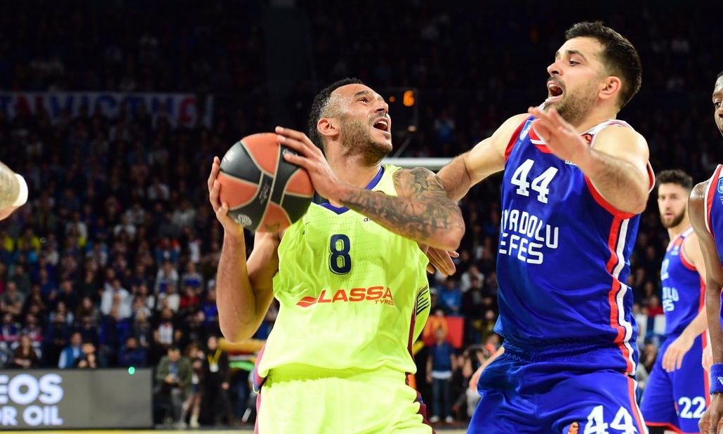 Αναντολού Εφές-Μπαρτσελόνα 72-74: Break με την «υπογραφή» Χάνγκα (photos)