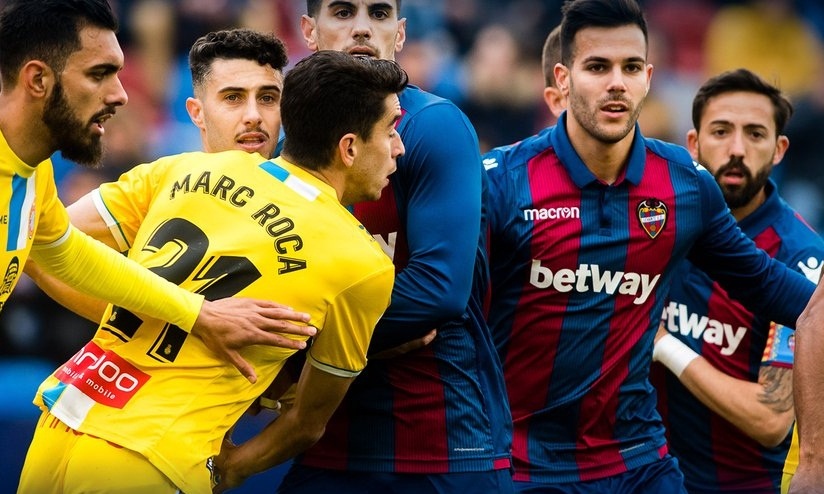 La Liga: «Ζωντανή» η Λεβάντε