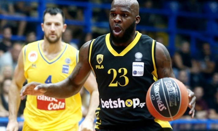 Υπογράφει στην Χάποελ ο Γκρίφιν